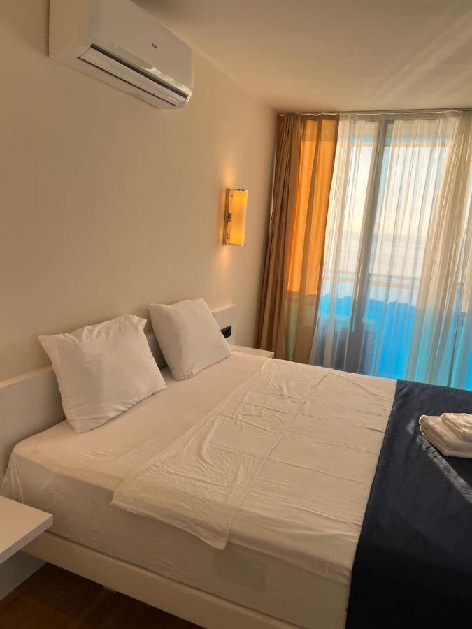 The Best Beach Aparthotel Orbi City Batumi Bagian luar foto