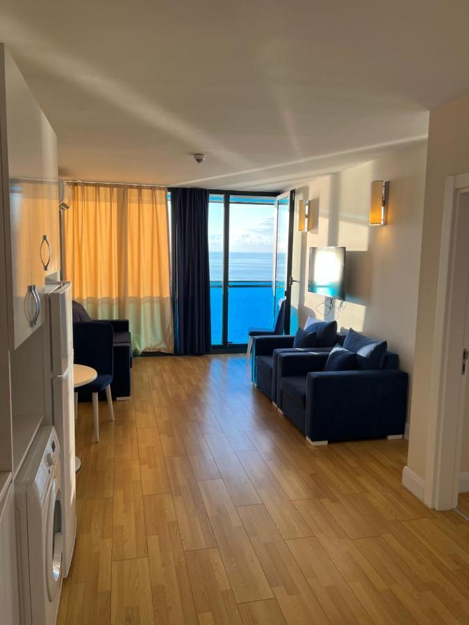 The Best Beach Aparthotel Orbi City Batumi Bagian luar foto
