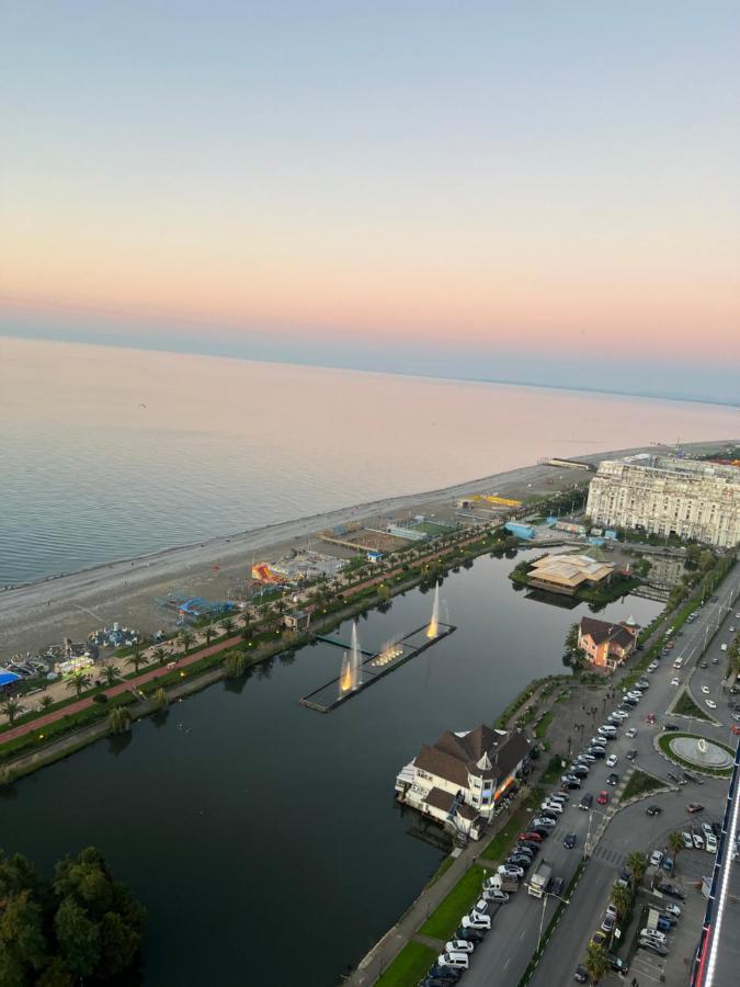 The Best Beach Aparthotel Orbi City Batumi Bagian luar foto