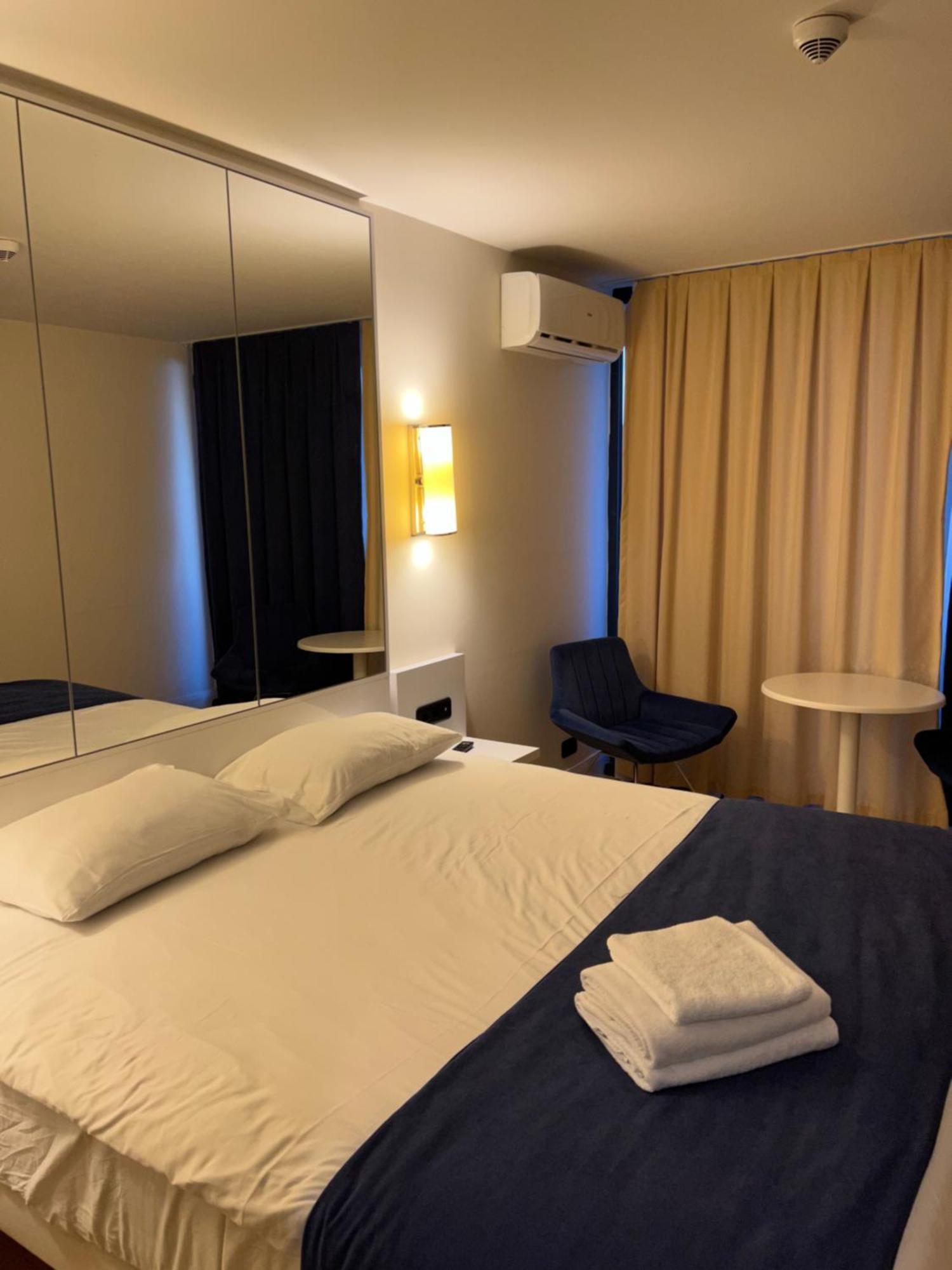 The Best Beach Aparthotel Orbi City Batumi Bagian luar foto