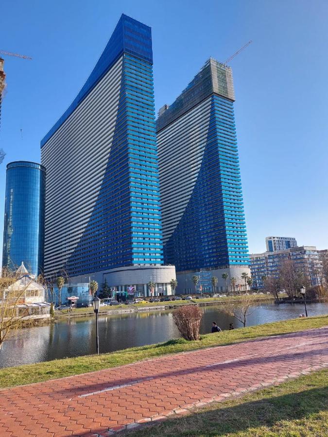 The Best Beach Aparthotel Orbi City Batumi Bagian luar foto